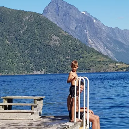 شقة Apartment, Rekkedal Gjestegard - Saebo