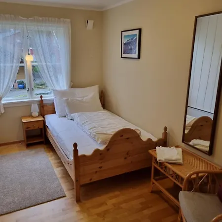 Apartment, Rekkedal Gjestegard - Saebo شقة *